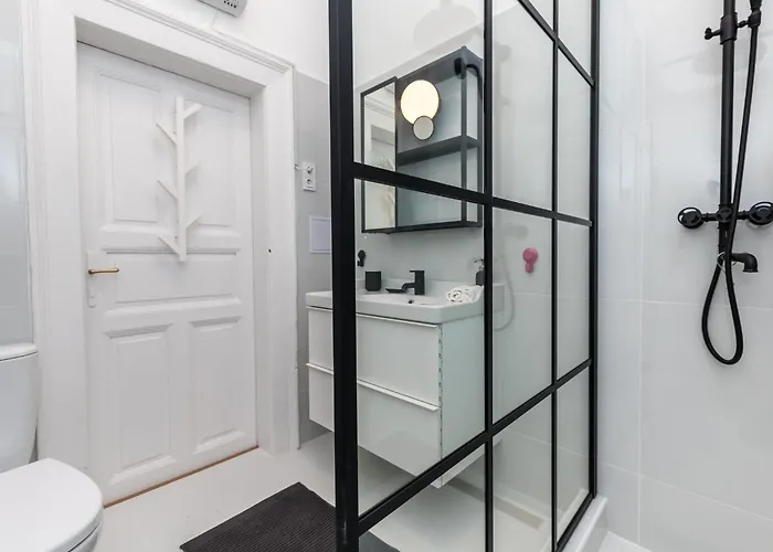 Bismarck Two Bedroom Lejlighed *