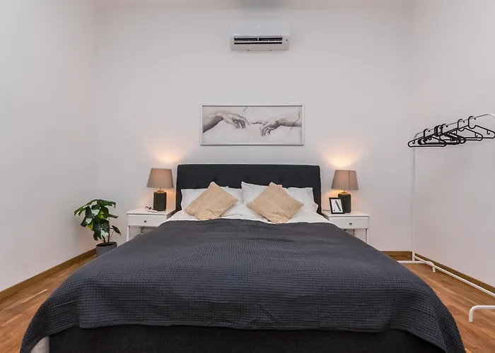 Bismarck Two Bedroom بودابست